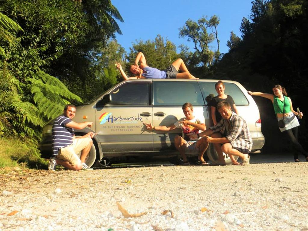 Harbourside City Backpackers Tauranga Ngoại thất bức ảnh