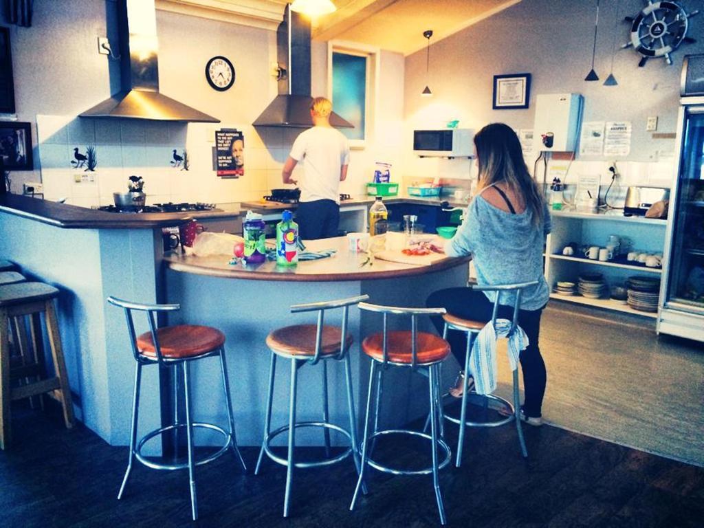 Harbourside City Backpackers Tauranga Ngoại thất bức ảnh