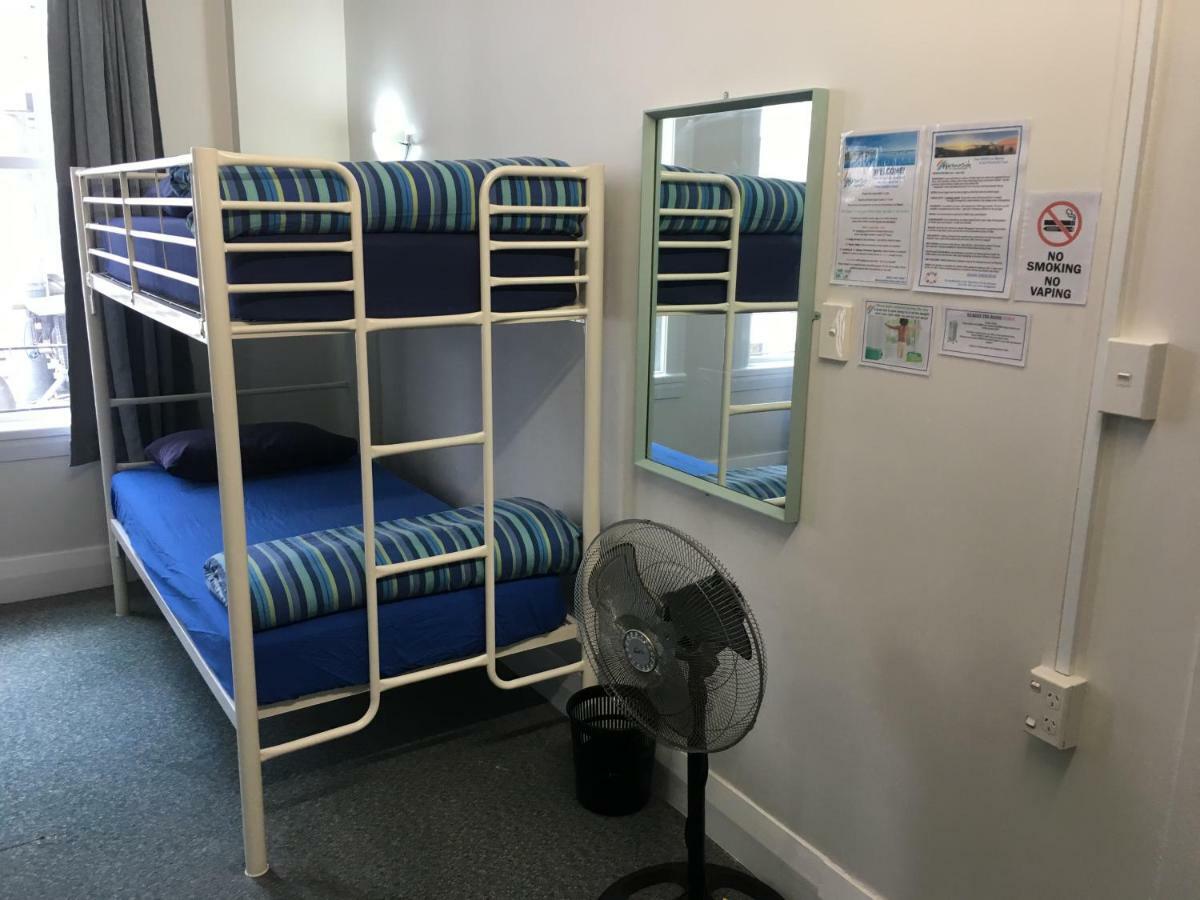 Harbourside City Backpackers Tauranga Ngoại thất bức ảnh